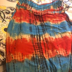 Tie Dye LuLaRoe Maxi skirt in size 2XL
